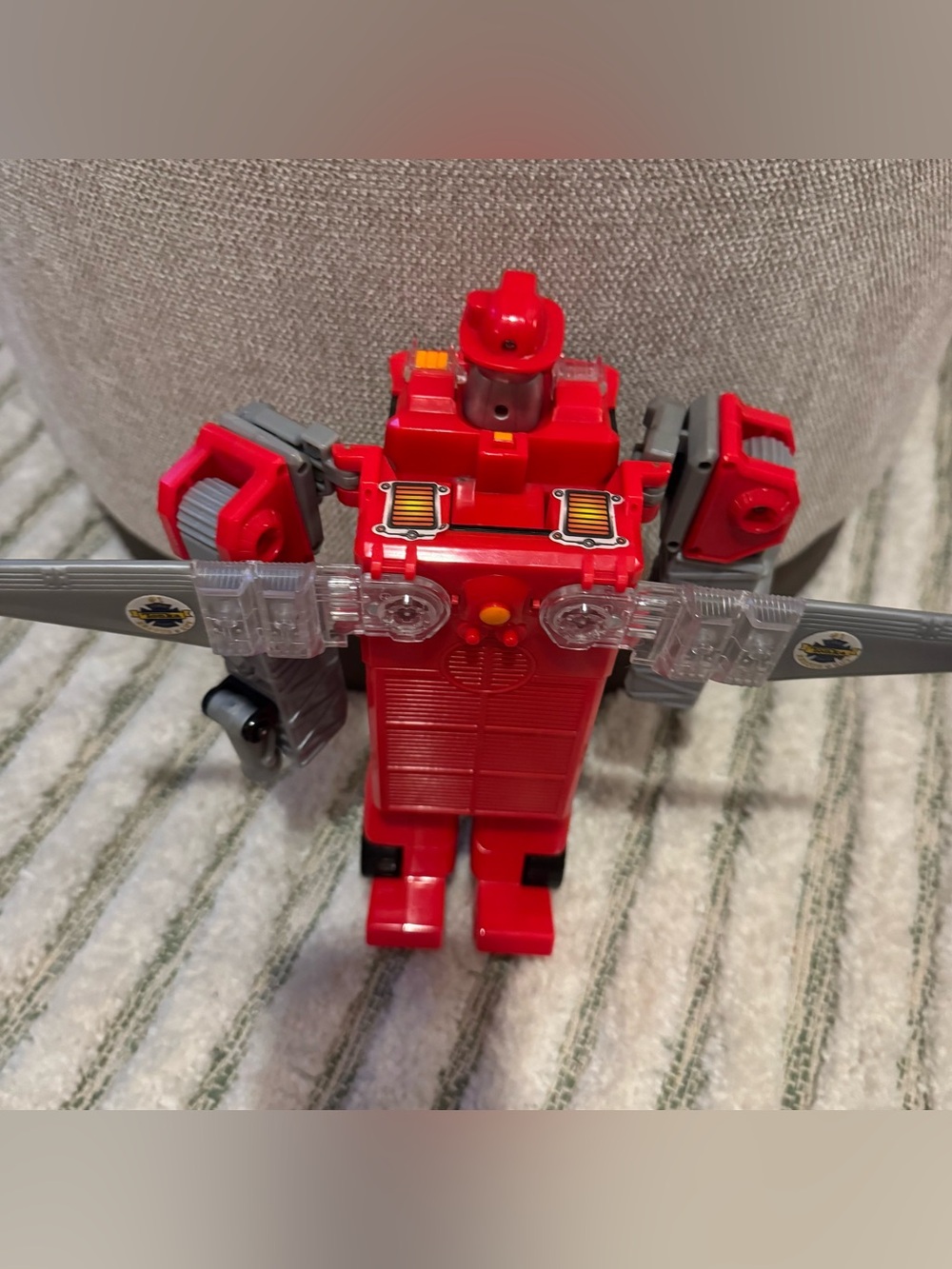 Vintage 2000 Tonka Rescue Roy Fire Truck Transformer Robot Action Figure